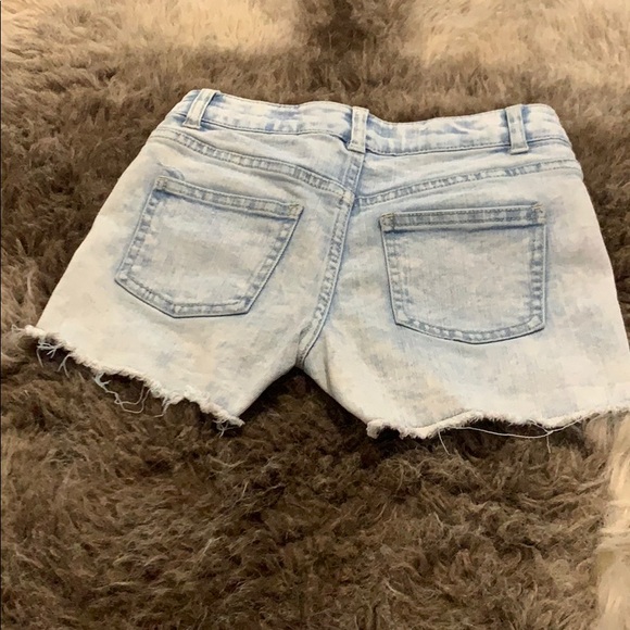 Shorts - Picture 2 of 2